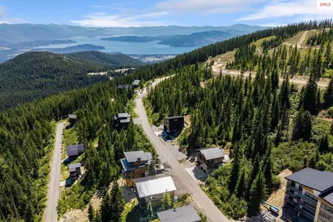 View/Area - 270 Blizzard Dr, Sandpoint, ID 83864 photo 2 of 3