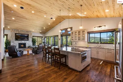 Kitchen - 270 Blizzard Dr, Sandpoint, ID 83864 photo 1 of 8