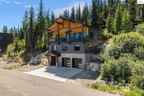 Exterior - 270 Blizzard Dr, Sandpoint, ID 83864 photo 3 of 8