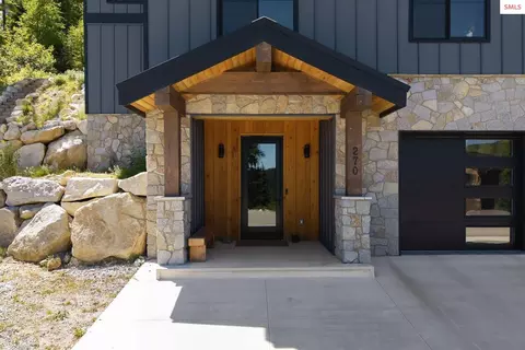 Exterior - 270 Blizzard Dr, Sandpoint, ID 83864 photo 4 of 8