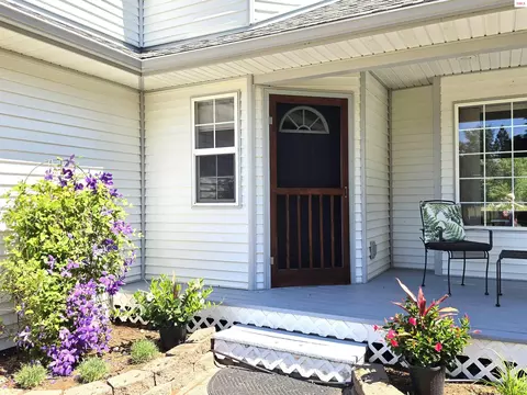 Exterior - 1599 Samuels Rd, Sandpoint, ID 83864 photo 8 of 30