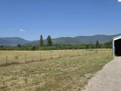Exterior - 1599 Samuels Rd, Sandpoint, ID 83864 photo 9 of 30