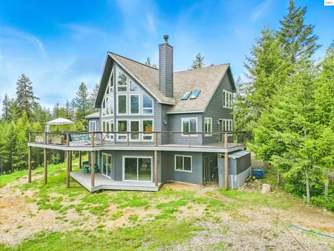 32 Angelina Way, Priest River, ID 83856