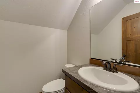 Bath - L1b8 N Eclipse Road, Rathdrum, ID 83858 photo 3 of 3