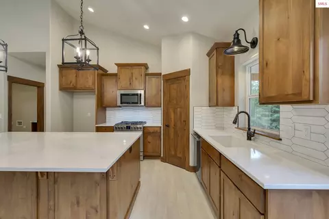 Kitchen - L1b8 N Eclipse Road, Rathdrum, ID 83858 photo 5 of 5