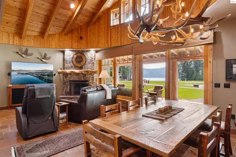 Dining - 26368 Highway 2, Dover, ID 83825 photo 3 of 5
