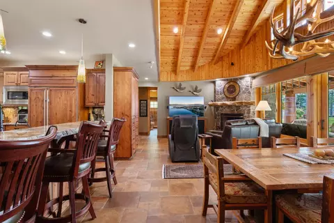 Dining - 26368 Highway 2, Dover, ID 83825 photo 1 of 5