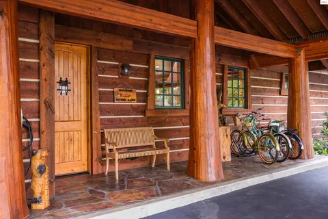 Exterior - 26368 Highway 2, Dover, ID 83825 photo 6 of 30
