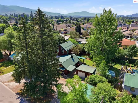 View/Area - 1601 Main St, Sandpoint, ID 83864 photo 8 of 8