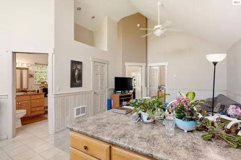 Other - 1601 Main St, Sandpoint, ID 83864 photo 15 of 16