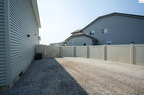 Exterior - 1596 N Minam Loop, Post Falls, ID 83854 photo 4 of 9
