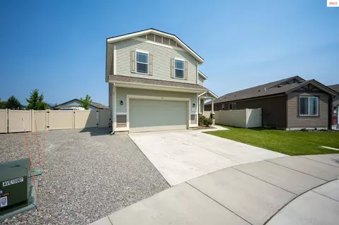 Exterior - 1596 N Minam Loop, Post Falls, ID 83854 photo 3 of 9