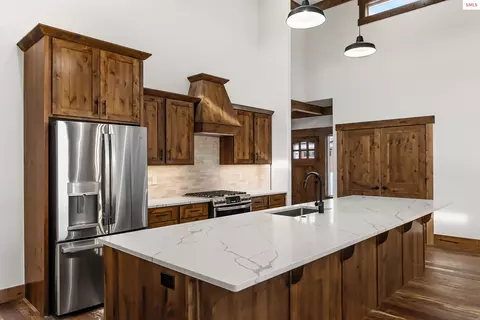 Kitchen - 137 Backtrack Rd, Sandpoint, ID 83864 photo 3 of 5
