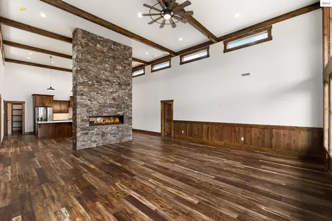 Living - 137 Backtrack Rd, Sandpoint, ID 83864 photo 4 of 6