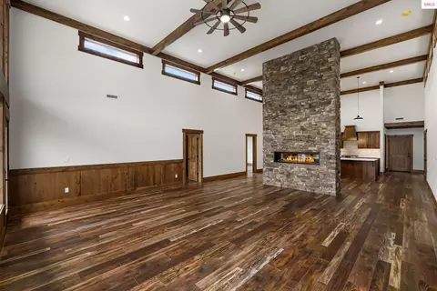 Living - 137 Backtrack Rd, Sandpoint, ID 83864 photo 2 of 6
