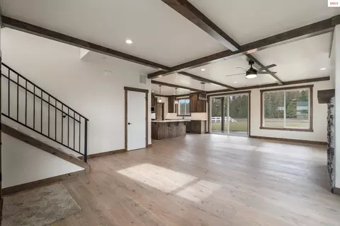 Living - 159 Backtrack Rd, Sandpoint, ID 83864 photo 4 of 5