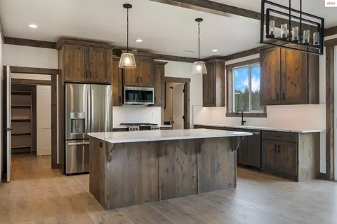 Kitchen - 159 Backtrack Rd, Sandpoint, ID 83864 photo 1 of 2