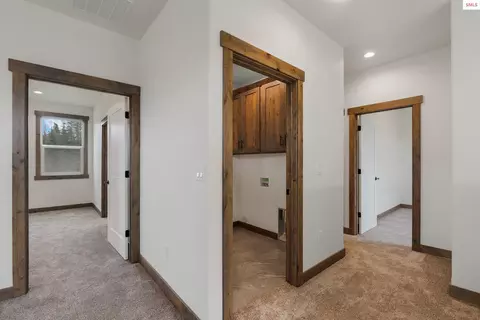 Entry Way - 159 Backtrack Rd, Sandpoint, ID 83864 photo 3 of 3