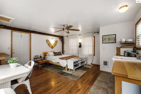 Bedroom - 905 Pine St, Sandpoint, ID 83864 photo 6 of 6