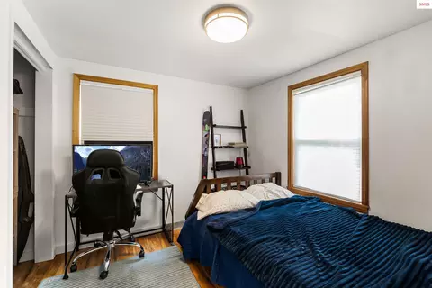 Bedroom - 905 Pine St, Sandpoint, ID 83864 photo 4 of 6