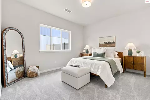 Bedroom - 953 E Railroad Ave, Post Falls, ID 83854 photo 7 of 8