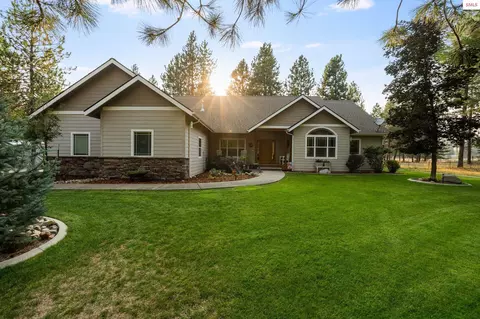 31957 N Wester Ranch Rd, Athol, ID 83801