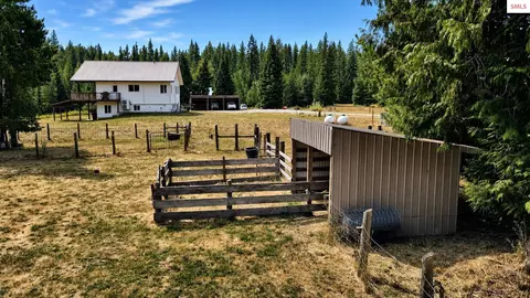 Exterior - 265 Little Thunder Rd, Sandpoint, ID 83864 photo 16 of 21