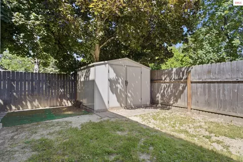 Exterior - 1201 Spruce St, Sandpoint, ID 83864 photo 7 of 9