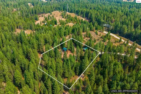 Other - 1015 Dusty Ln, Naples, ID 83847 photo 13 of 14