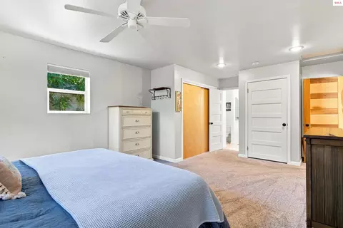 Bedroom - 521 S Olive St, Sandpoint, ID 83864 photo 3 of 8