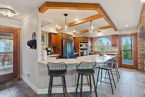 Kitchen - 101 Spring View Ln, Sagle, ID 83860 photo 2 of 4