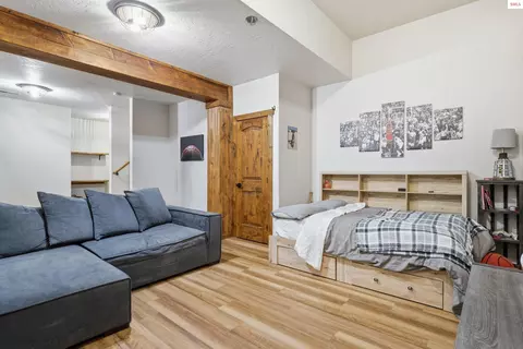 Bedroom - 101 Spring View Ln, Sagle, ID 83860 photo 5 of 5