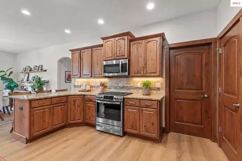 Kitchen - 3617 N Arrowleaf Lp, Post Falls, ID 83854 photo 6 of 6