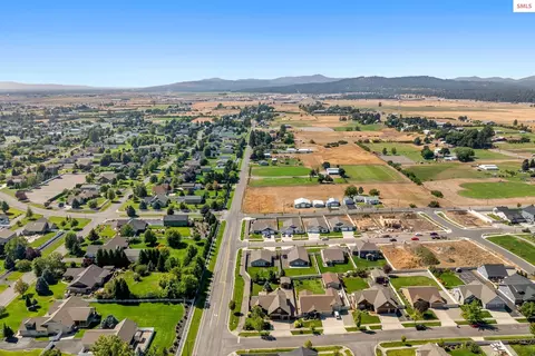 View/Area - 3617 N Arrowleaf Lp, Post Falls, ID 83854 photo 4 of 13