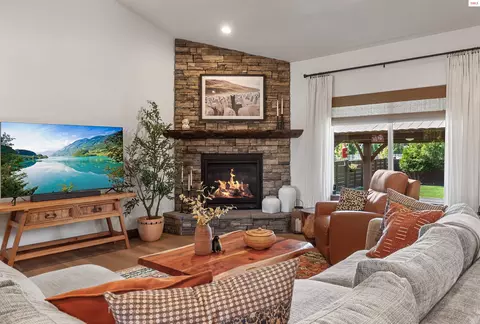 Living - 3617 N Arrowleaf Lp, Post Falls, ID 83854 photo 1 of 5