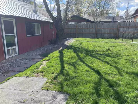 Exterior - 620 Washington, Sandpoint, ID 83864 photo 5 of 7