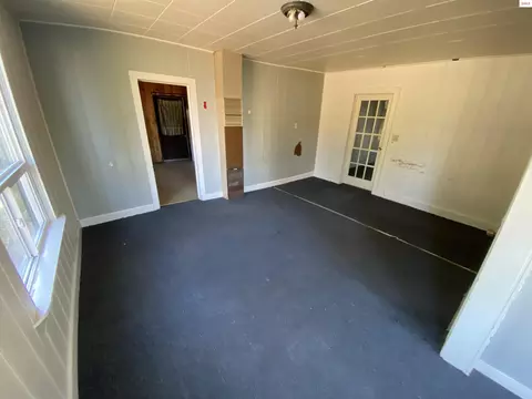 Living - 620 Washington, Sandpoint, ID 83864 photo 2 of 4