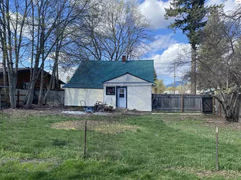 Exterior - 620 Washington, Sandpoint, ID 83864 photo 4 of 7