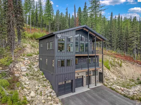 112 Lower Wyvern Way, Sandpoint, ID 83864