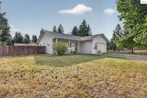 97 N Division St, Moyie Springs, ID 83845