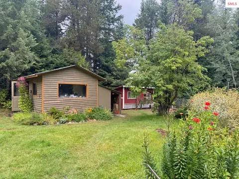 Exterior - 633 Old Mill Rd, Sandpoint, ID 83864 photo 5 of 18