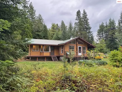 Exterior - 633 Old Mill Rd, Sandpoint, ID 83864 photo 9 of 18