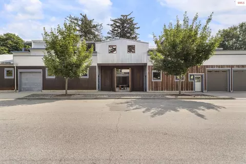 Exterior - 815 Pine, Sandpoint, ID 83864 photo 1 of 21