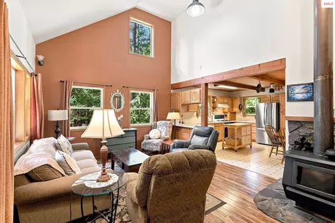 Living - 345 Tamarack, Sagle, ID 83860 photo 1 of 2