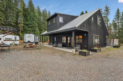 Exterior - 6162 Eureka Rd, Sagle, ID 83860 photo 18 of 27