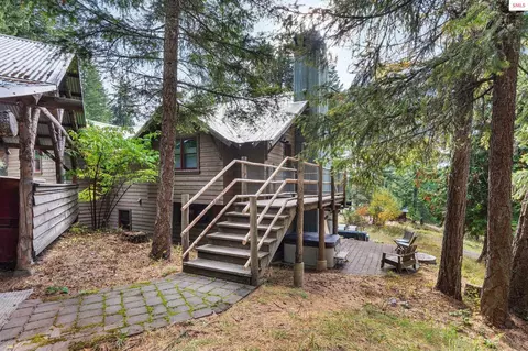 Exterior - 6162 Eureka Rd, Sagle, ID 83860 photo 7 of 27