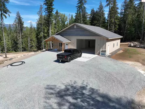 Exterior - 379 Moonfire Rd, Sandpoint, ID 83864 photo 4 of 7
