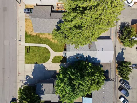 View/Area - 113 S 2nd Ave, Sandpoint, ID 83864 photo 1 of 9