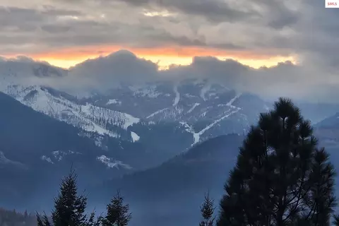 View/Area - 1861 Samuels Rd, Sandpoint, ID 83864 photo 1 of 2