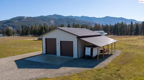 620 E Mountain Vw, Moyie Springs, ID 83845
